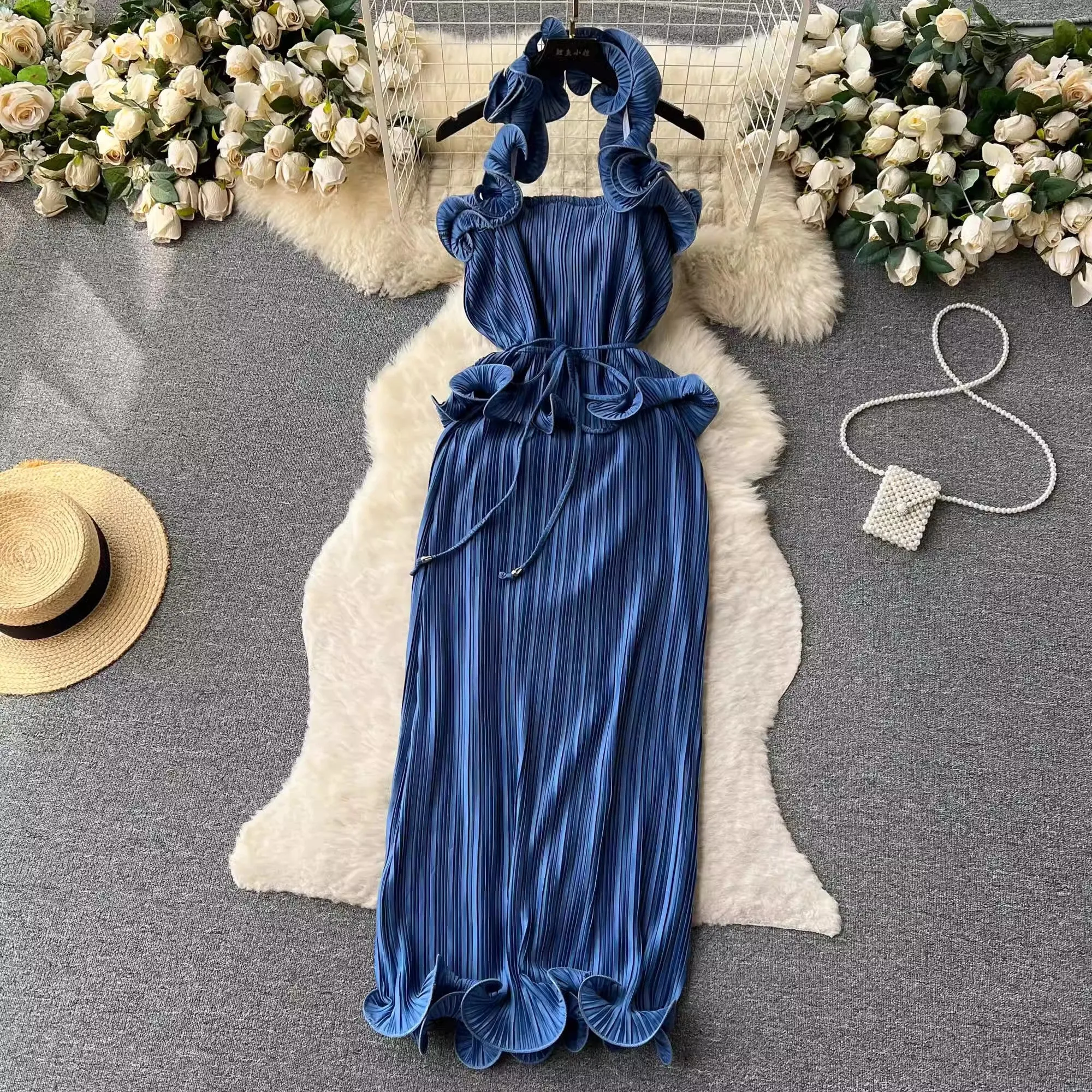 halter neck suspender dress women's pleated holiday dress banquet dress     S4625