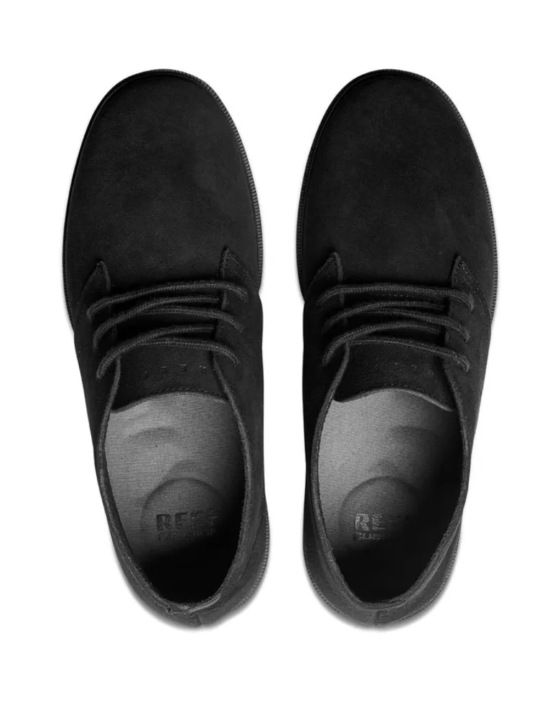 Leucadian Mens Shoe