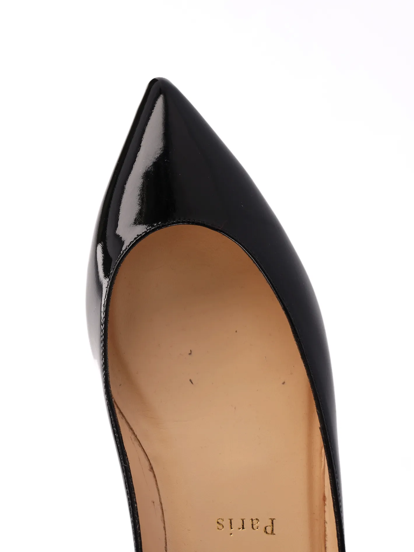 pointy ballet flat