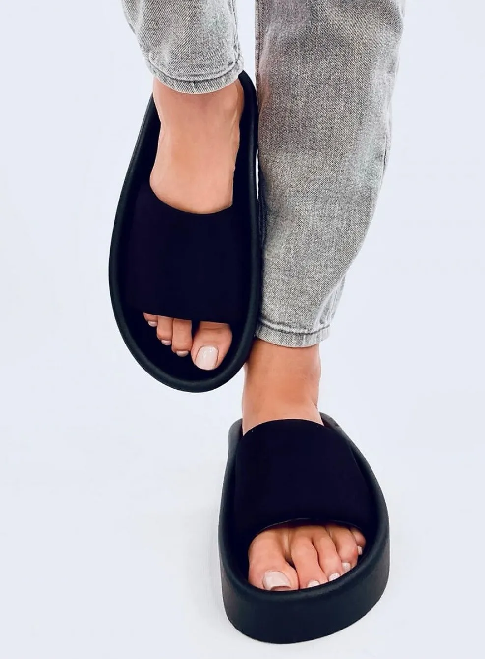 TEEK - Black Fabric Band Slides